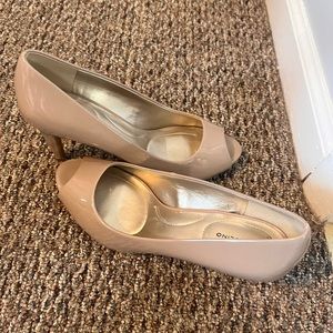 Taupe Peep toe pumps size 9.5